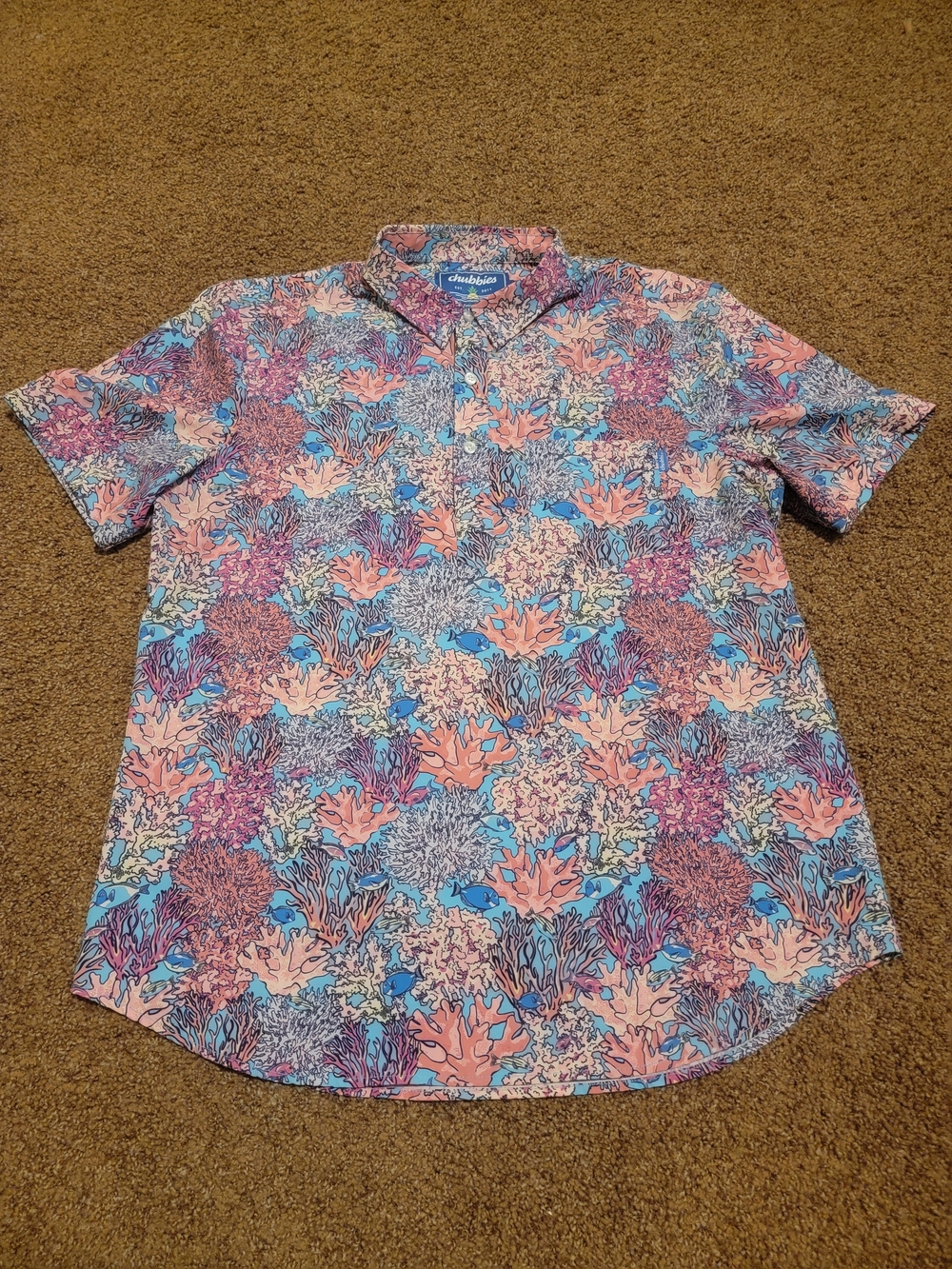 Chubbies Men’s Short Sleeve Coral Reef Print Shirt - Pink/Blue Size L